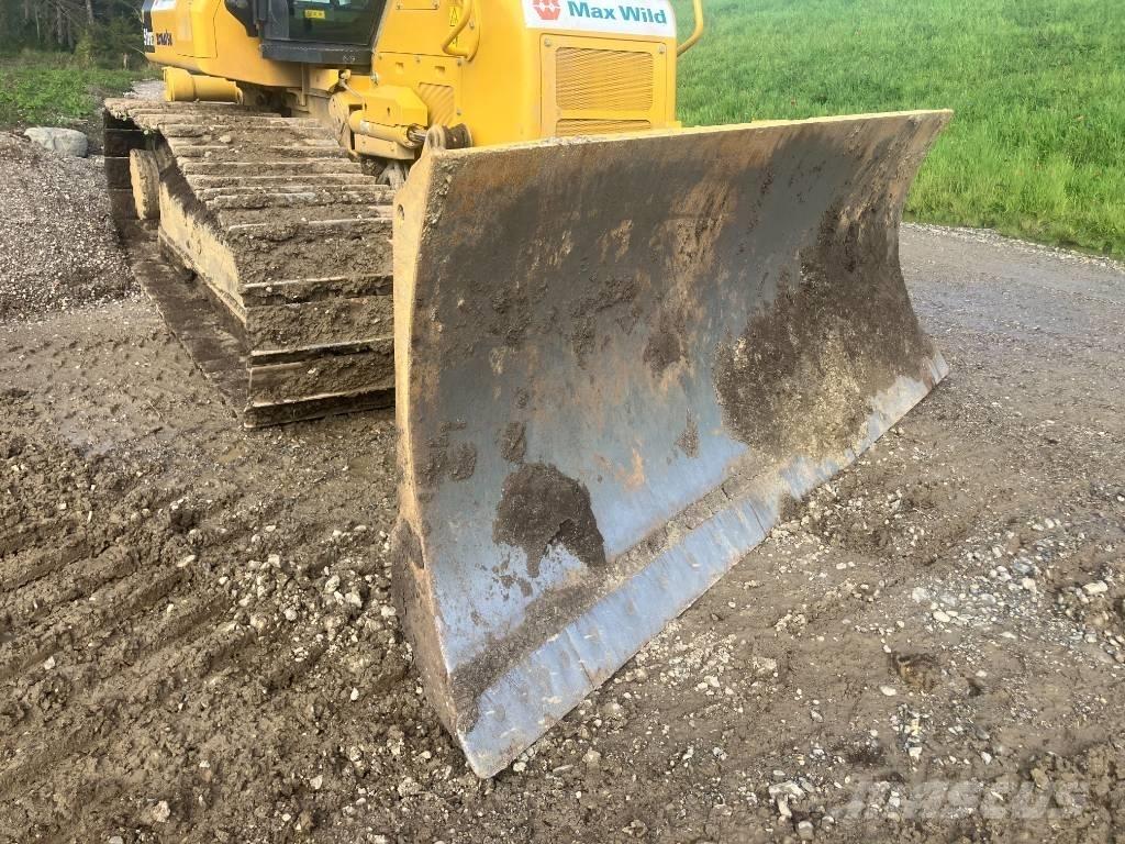 Komatsu D51PXi - 24 Vikšriniai buldozeriai