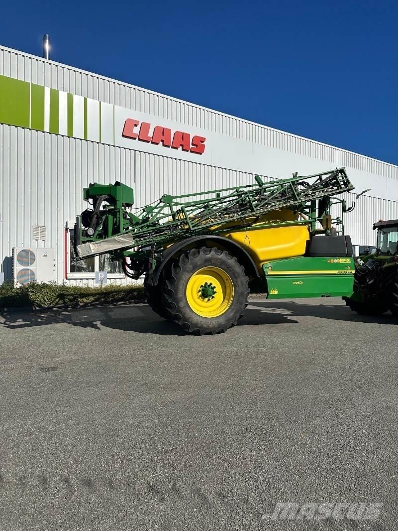 John Deere R952 i Prikabinami purkštuvai