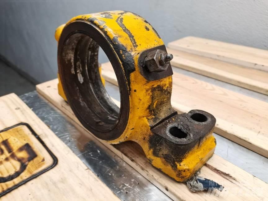 JCB 530-70 {axle} Ašys