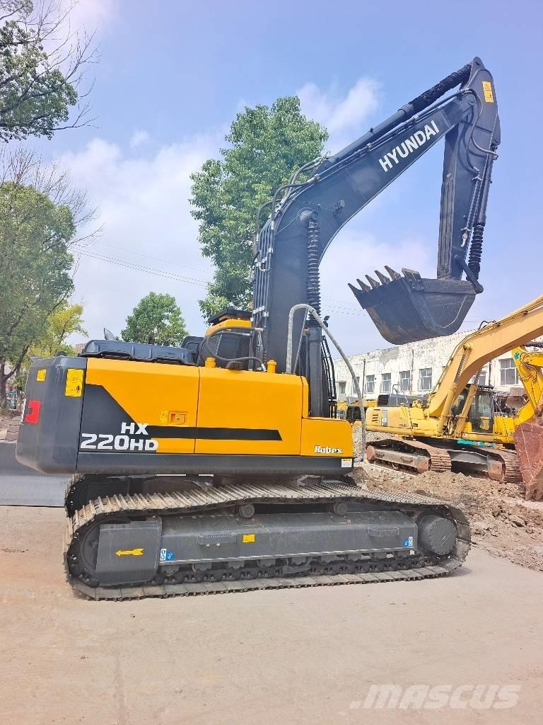 Hyundai HX 220 Vikšriniai ekskavatoriai
