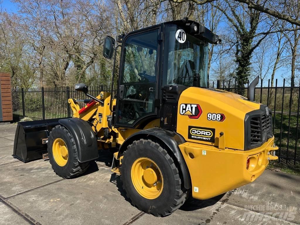 CAT 908 Naudoti ratiniai krautuvai