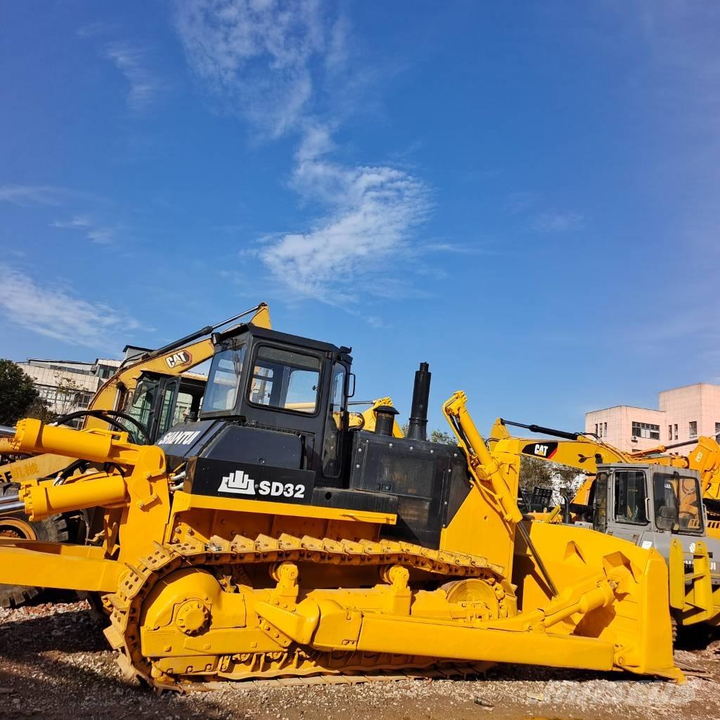 Shantui SD 32 Vikšriniai ekskavatoriai