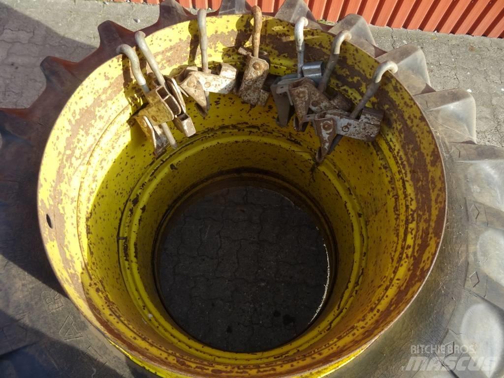 Goodyear 18.4-38 Padangos, ratai ir ratlankiai