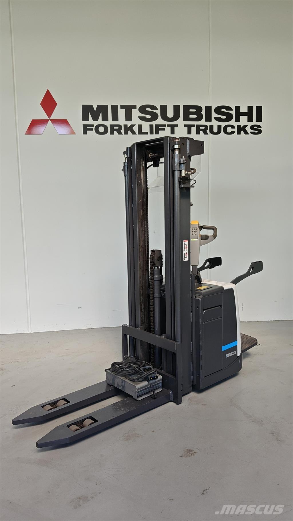 Atlet PSP125 Savaeigiai rietuvai