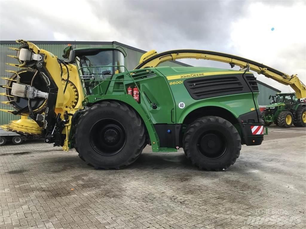 John Deere 8600 Pašarų ruošimo technika