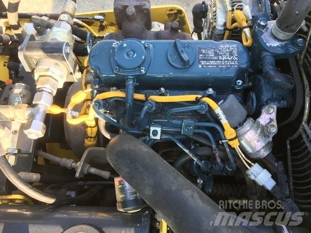 Bomag BW 80 AD-5 Porinių būgnų volai
