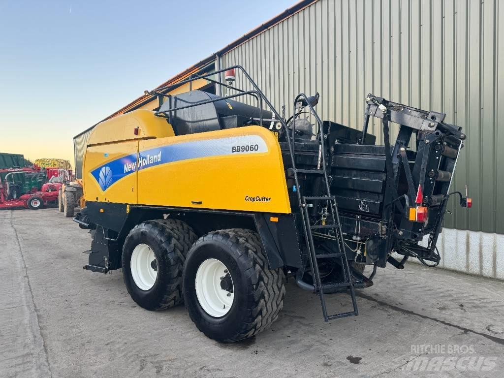 New Holland BB 9060 Stačiakampių ryšulių presai