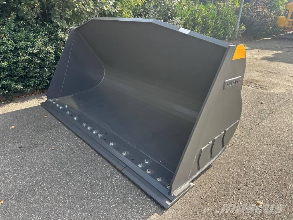 Volvo L90H bucket Kaušai