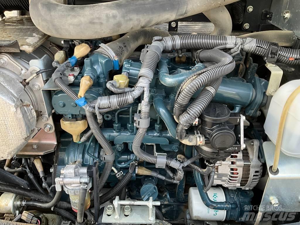 Kubota R 085 Naudoti ratiniai krautuvai