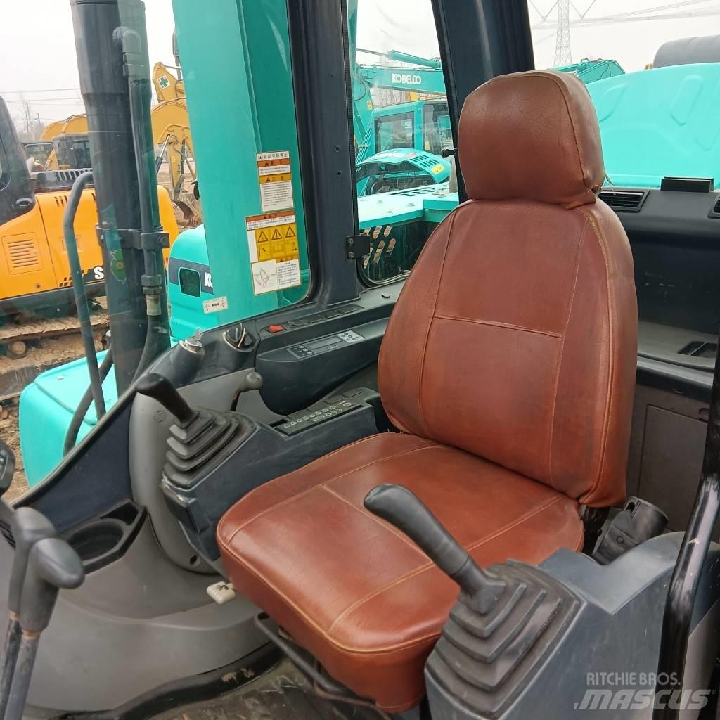 Kobelco SK75-8 Vidutinės galios ekskavatoriai 7-12 t