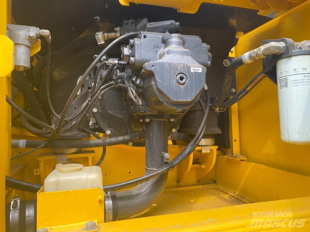 Komatsu PC 350-8MO Vikšriniai ekskavatoriai