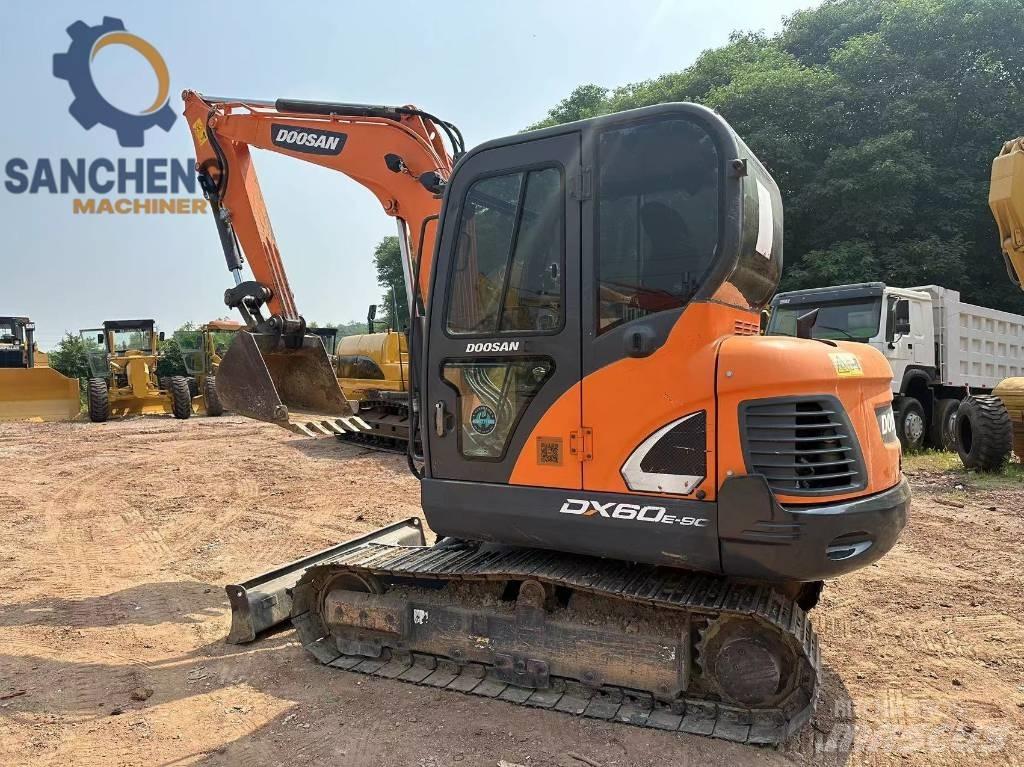 Doosan DX 60 Mini ekskavatoriai < 7 t
