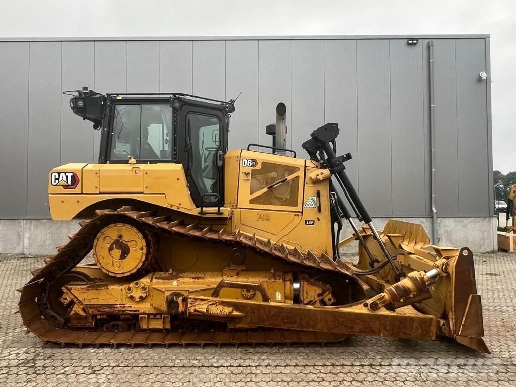 CAT D6XE LGP Crawler dozers