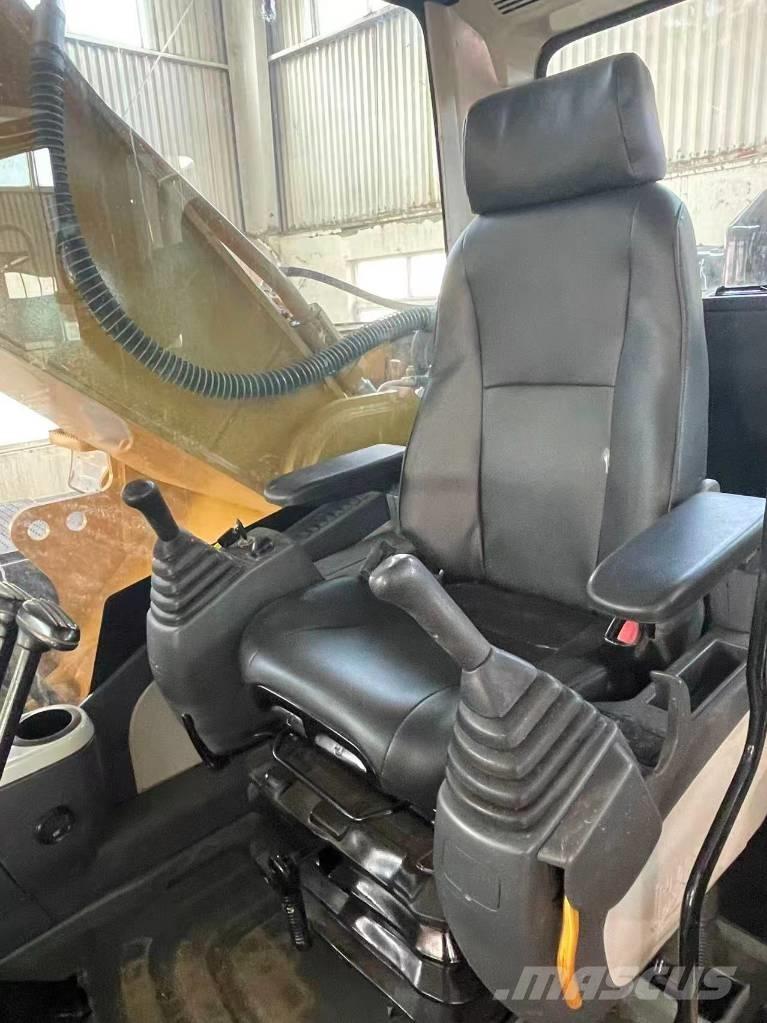 CAT 336D2 Vikšriniai ekskavatoriai