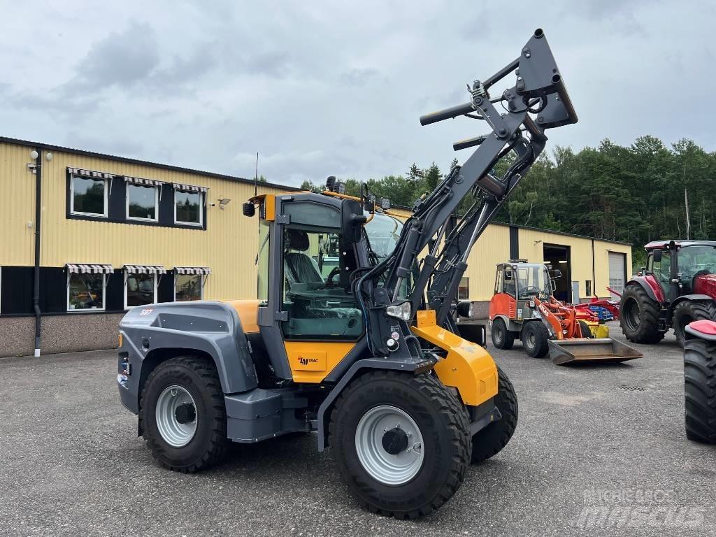 LM Trac 587 Specializuotos paskirties technika