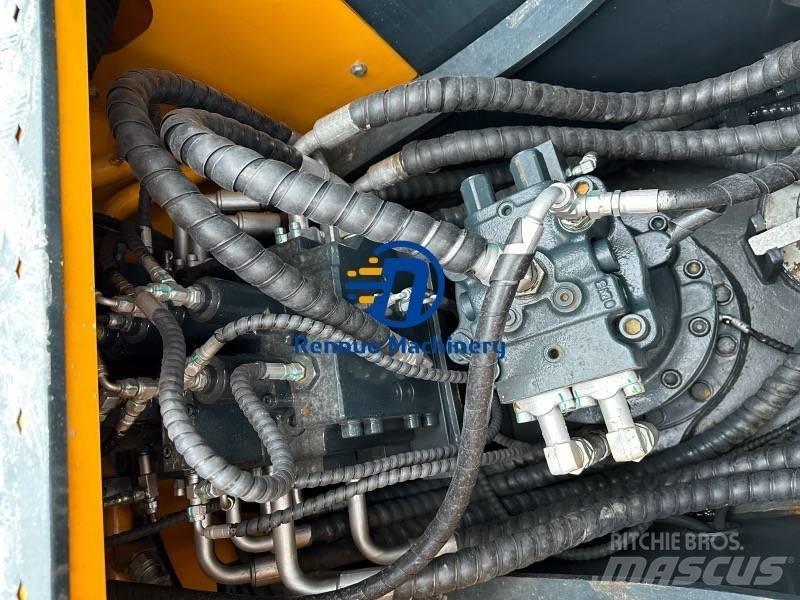 Hyundai 225LC-9S Vikšriniai ekskavatoriai