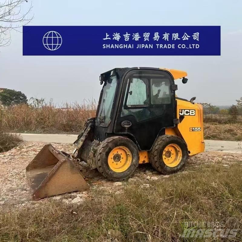 JCB 155 Krautuvai su šoniniu pasukimu