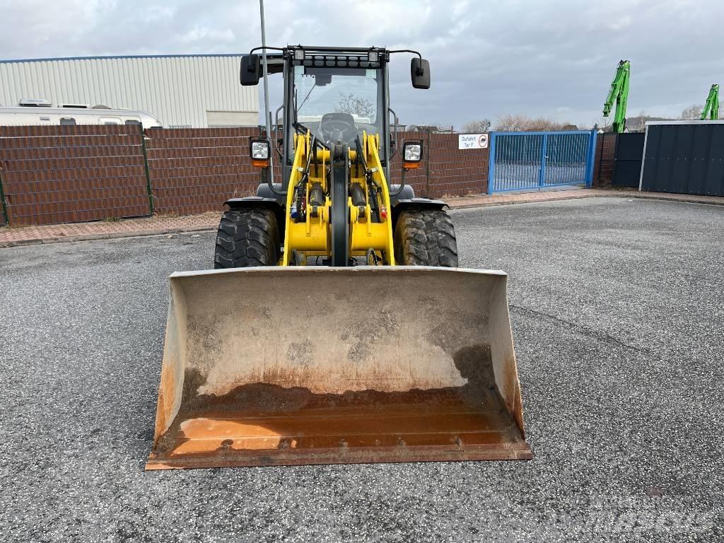 Wacker Neuson WL 44 Naudoti ratiniai krautuvai