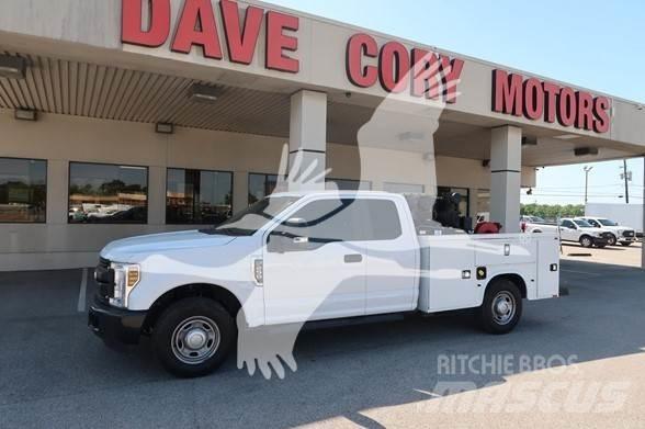 Ford F250 Statyba - Kita