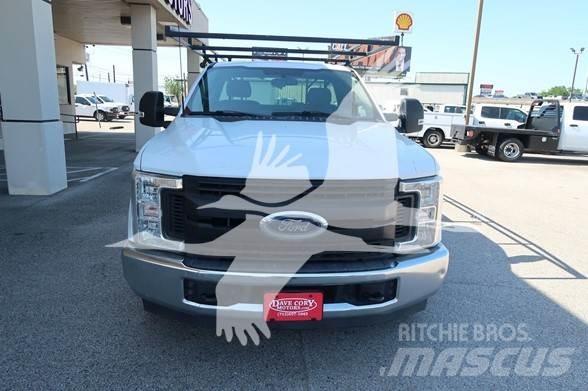 Ford F250 SD Statyba - Kita