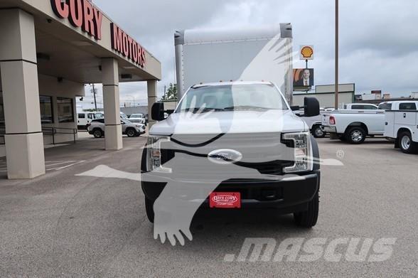Ford F450 SD Statyba - Kita
