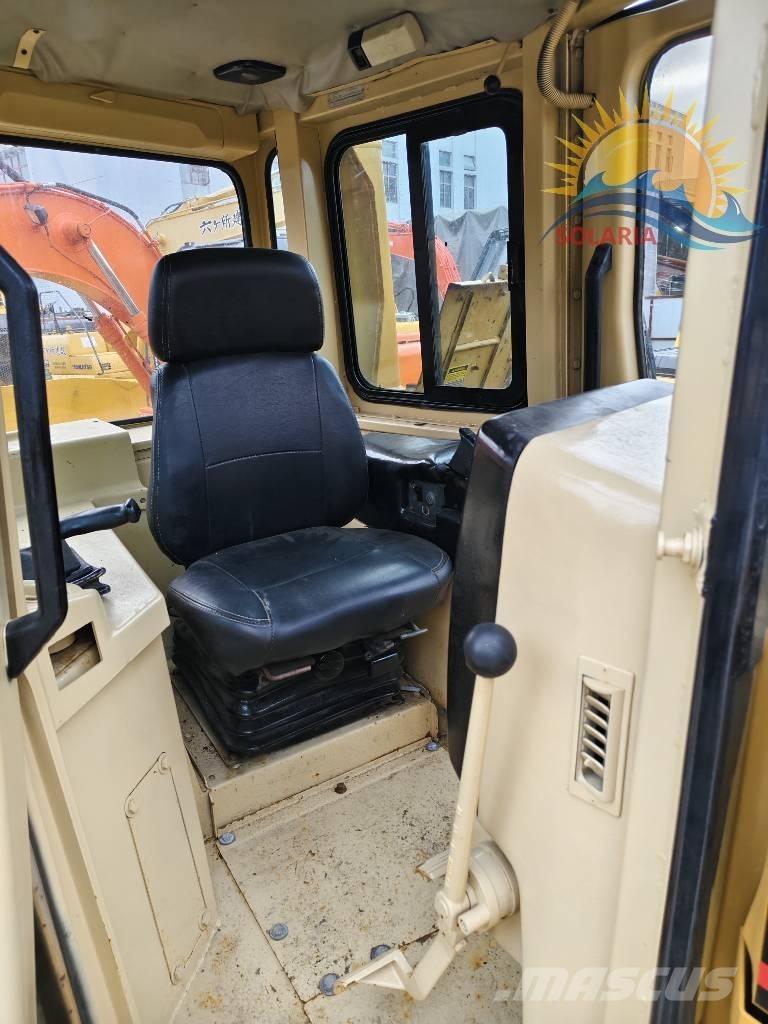 CAT D 7 R Vikšriniai buldozeriai