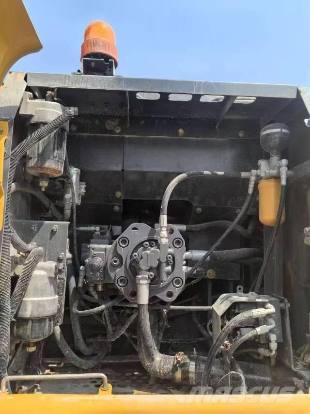 Sumitomo SH 200 Vikšriniai ekskavatoriai