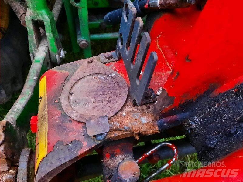 Kuhn MM1235T8010 Plūgai