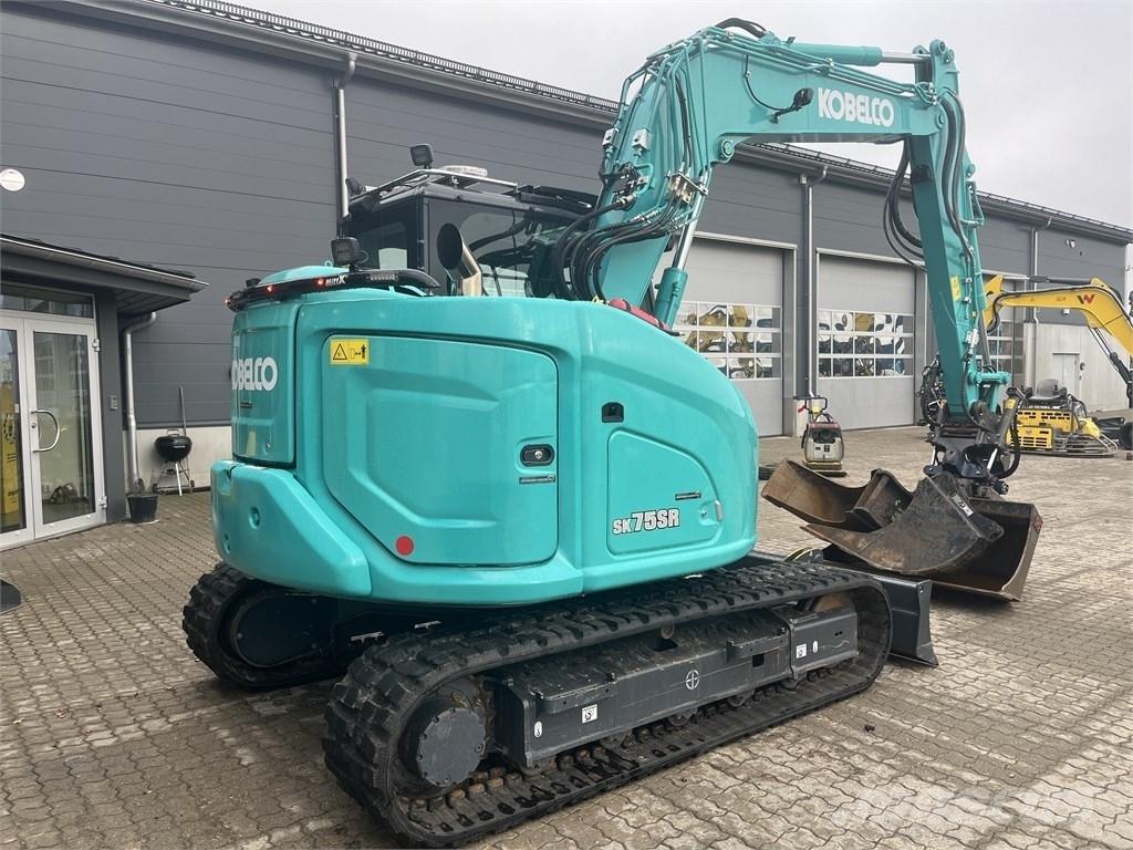 Kobelco SK 75 SR Vidutinės galios ekskavatoriai 7-12 t