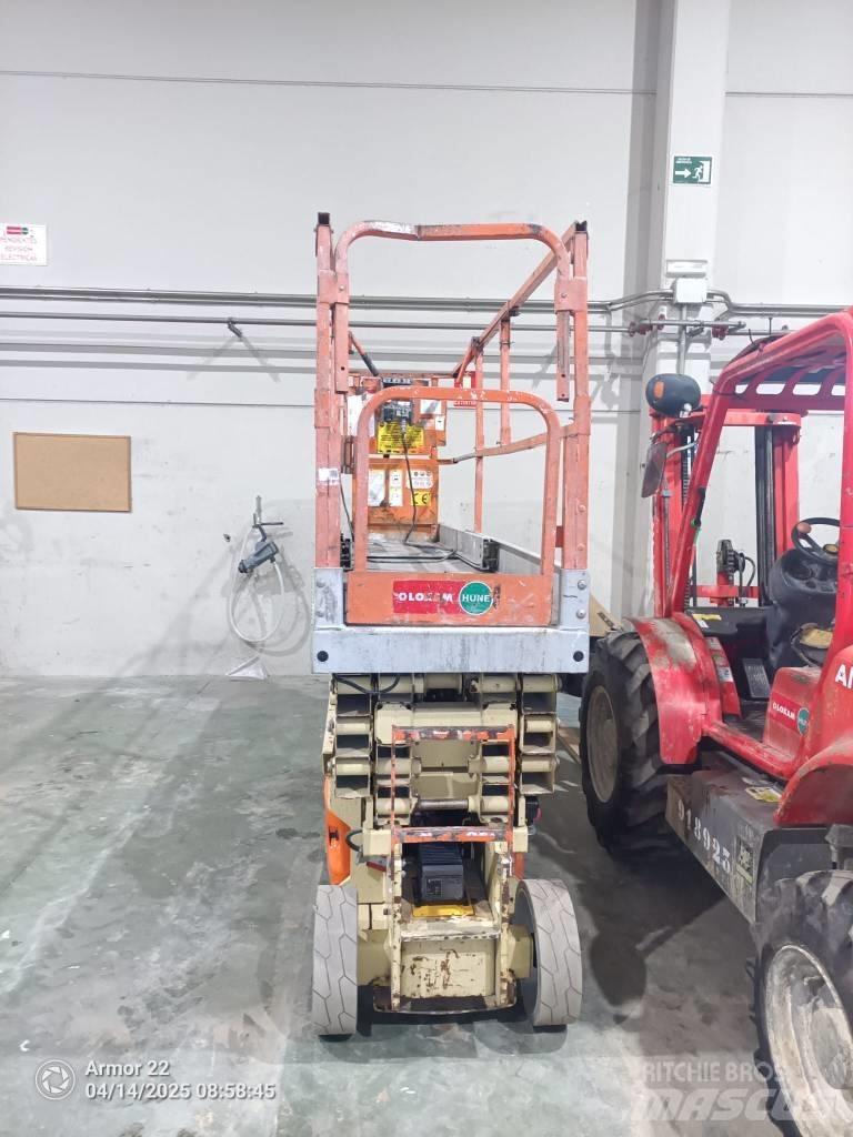 JLG 2630 ES Žirkliniai keltuvai