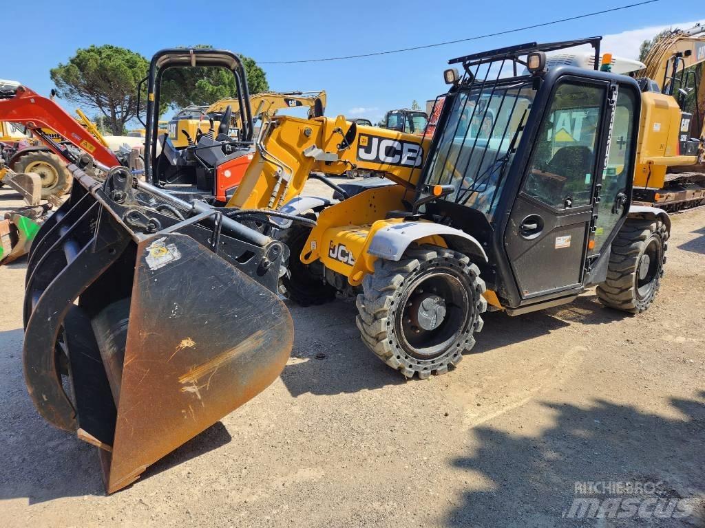 JCB 525-60 Teleskopiniai krautuvai