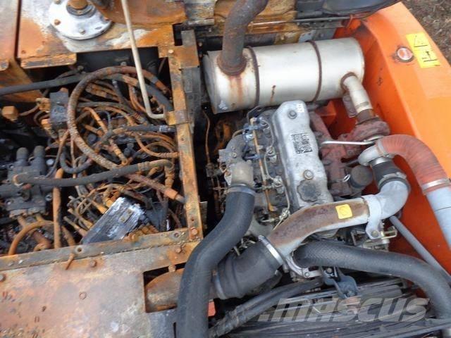 Hitachi ZX 160 W Ratiniai ekskavatoriai
