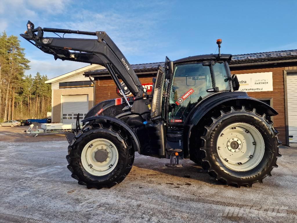 Valtra T 145 Active Traktoriai