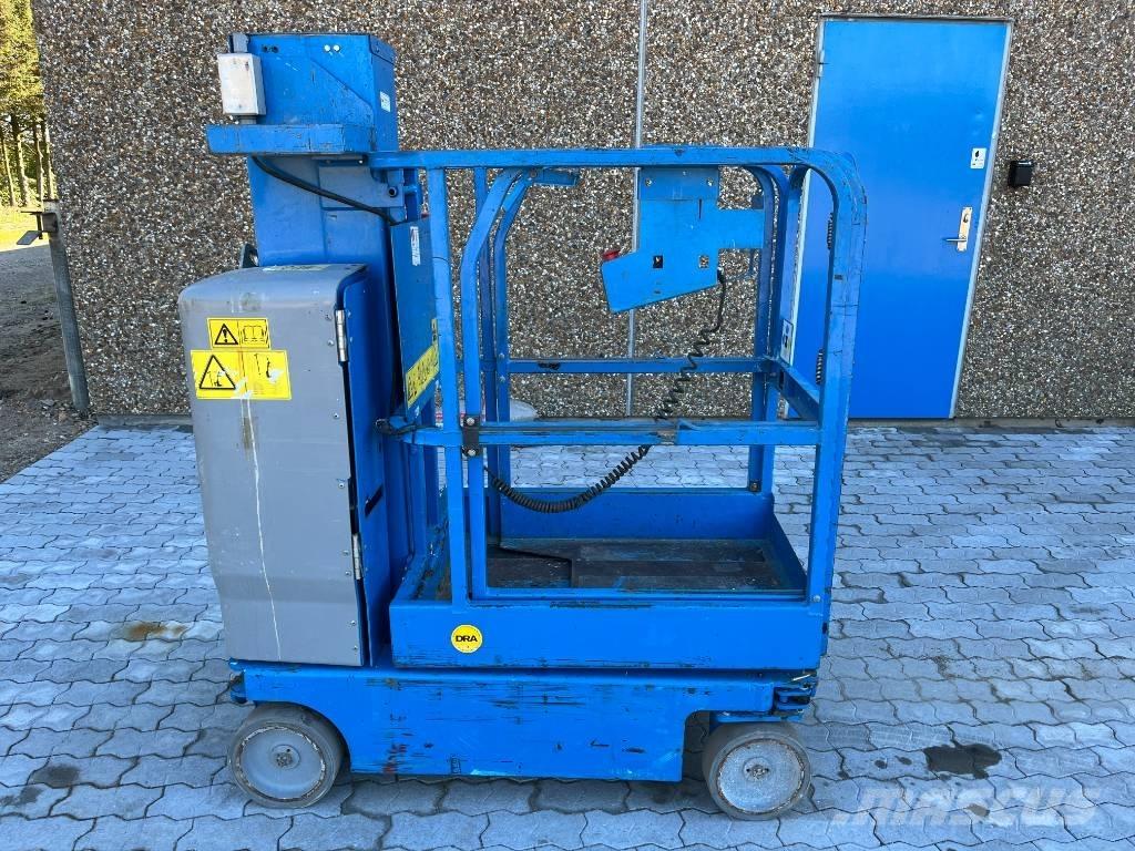 Genie GRC 12 Vertikalūs stiebiniai keltuvai