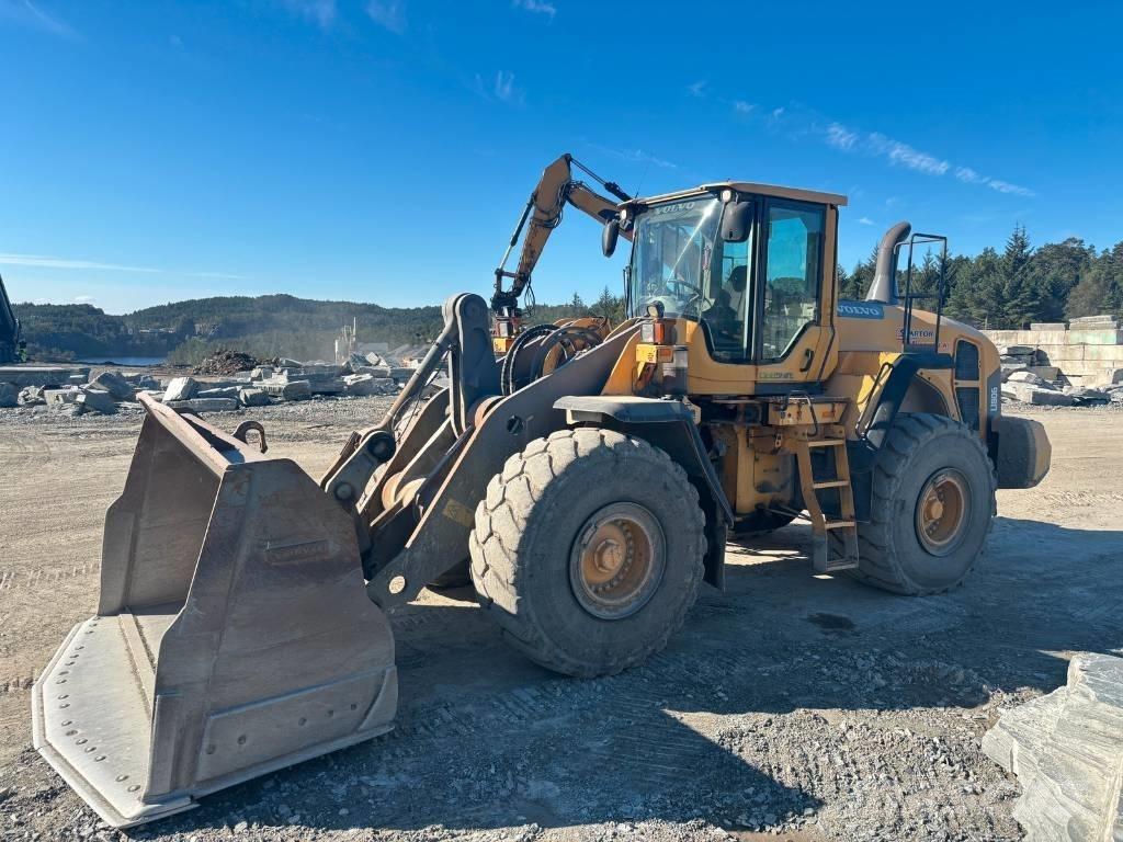 Volvo L 180 G Naudoti ratiniai krautuvai