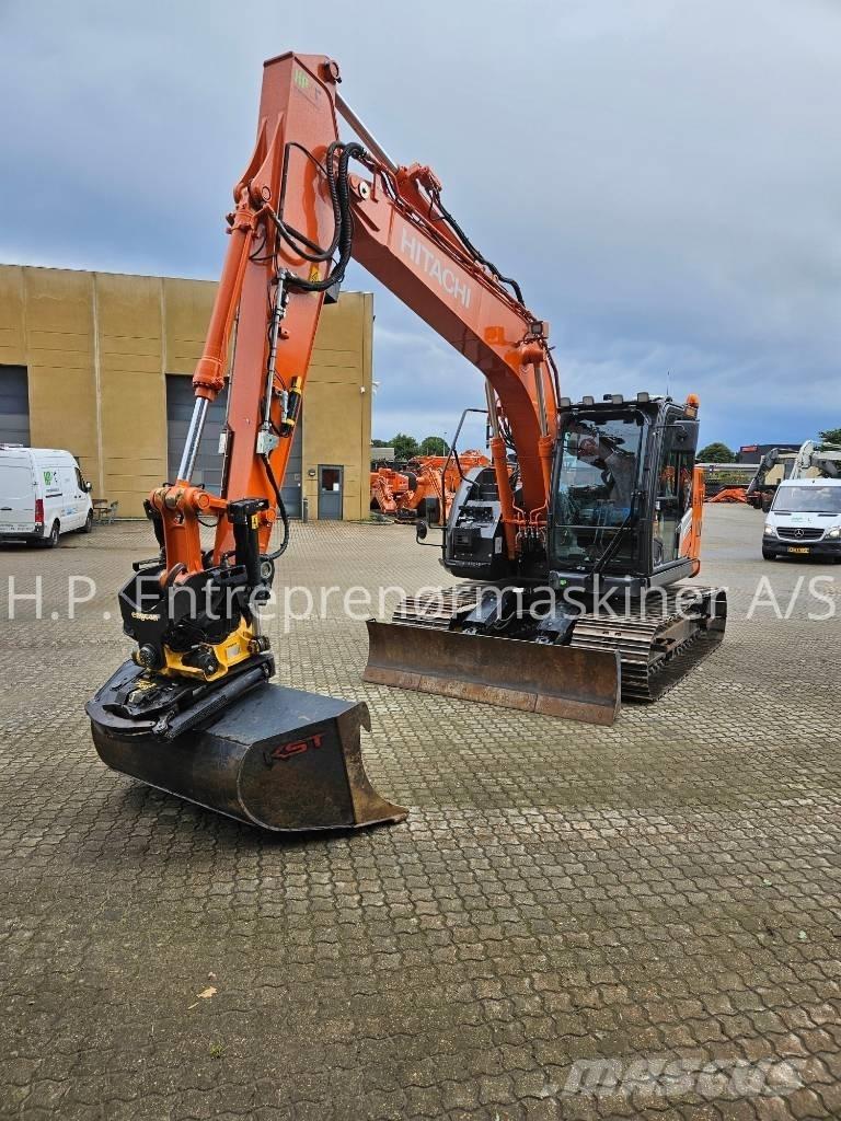Hitachi ZX 135 US-7 Vikšriniai ekskavatoriai