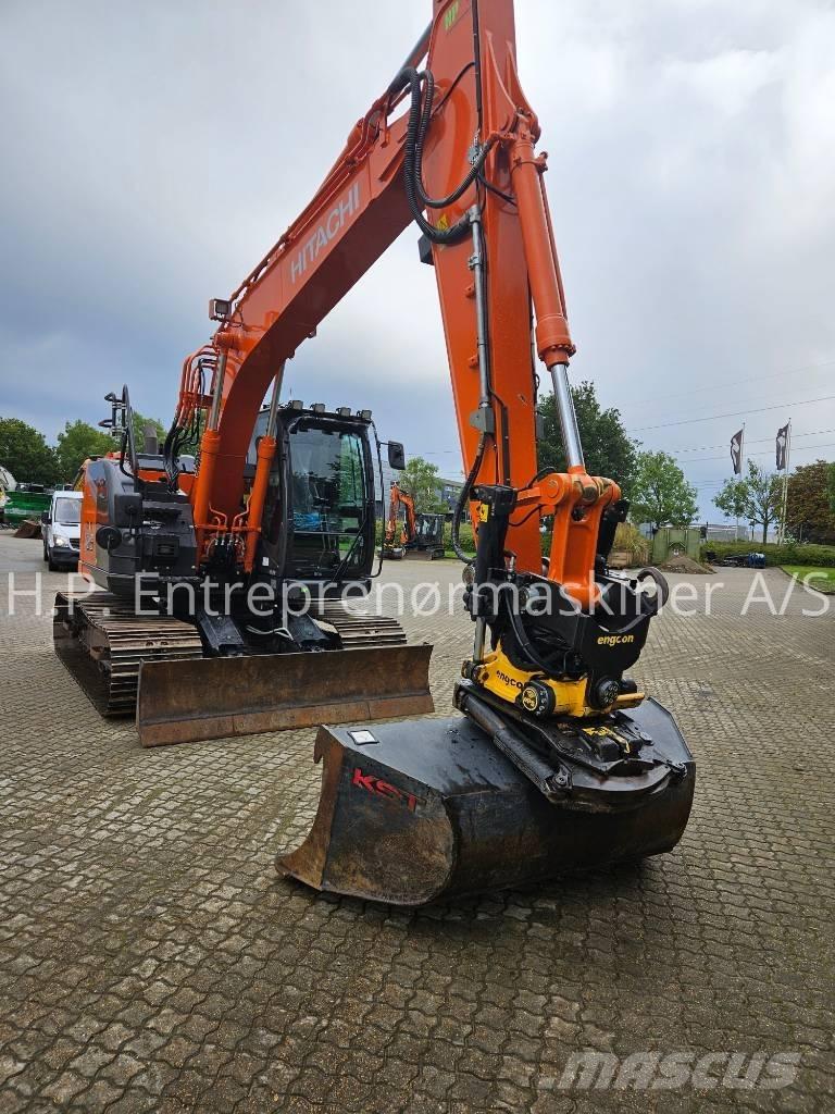 Hitachi ZX 135 US-7 Vikšriniai ekskavatoriai