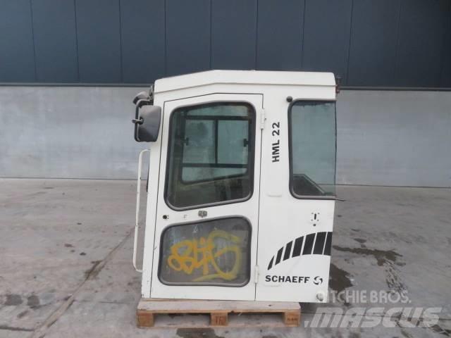 Schaeff HML 22 Kabinos ir interjeras