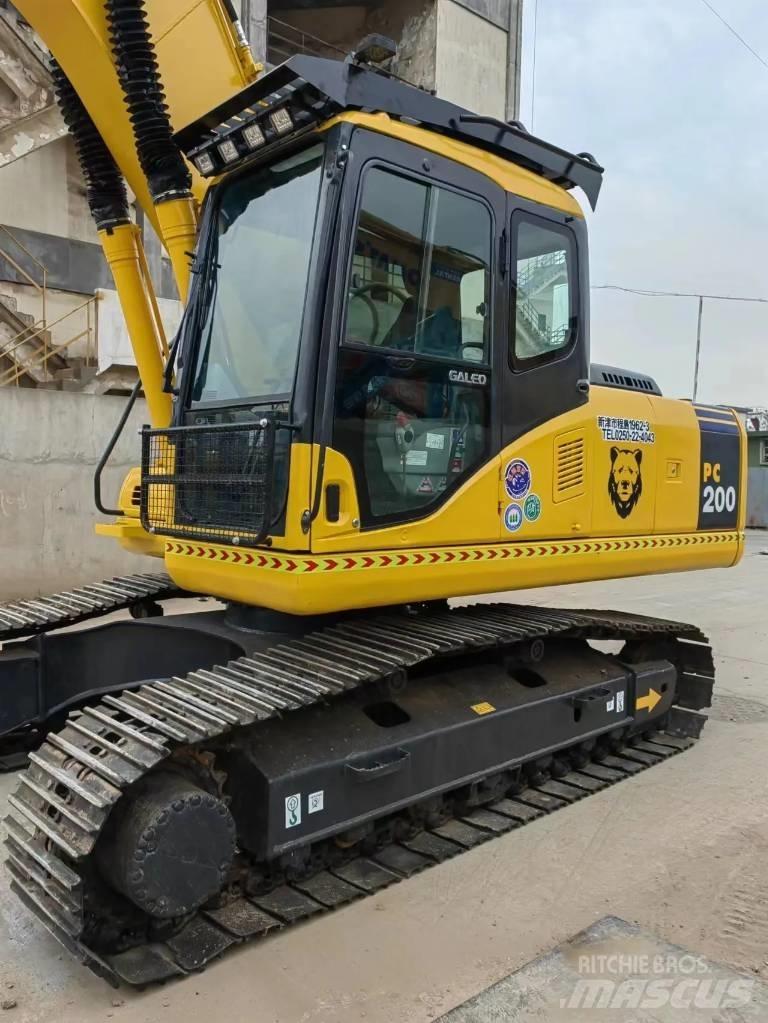 Komatsu PC 200-7L Vikšriniai ekskavatoriai