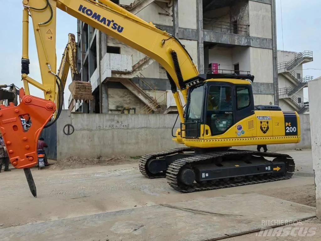 Komatsu PC 200-7L Vikšriniai ekskavatoriai
