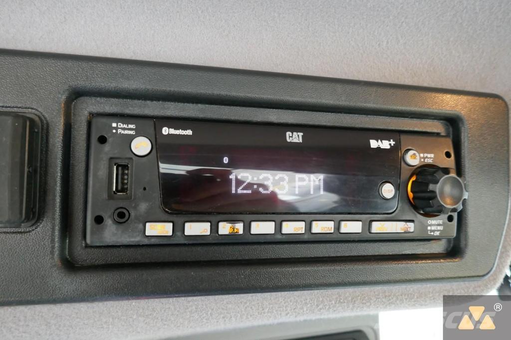 CAT 980M Naudoti ratiniai krautuvai