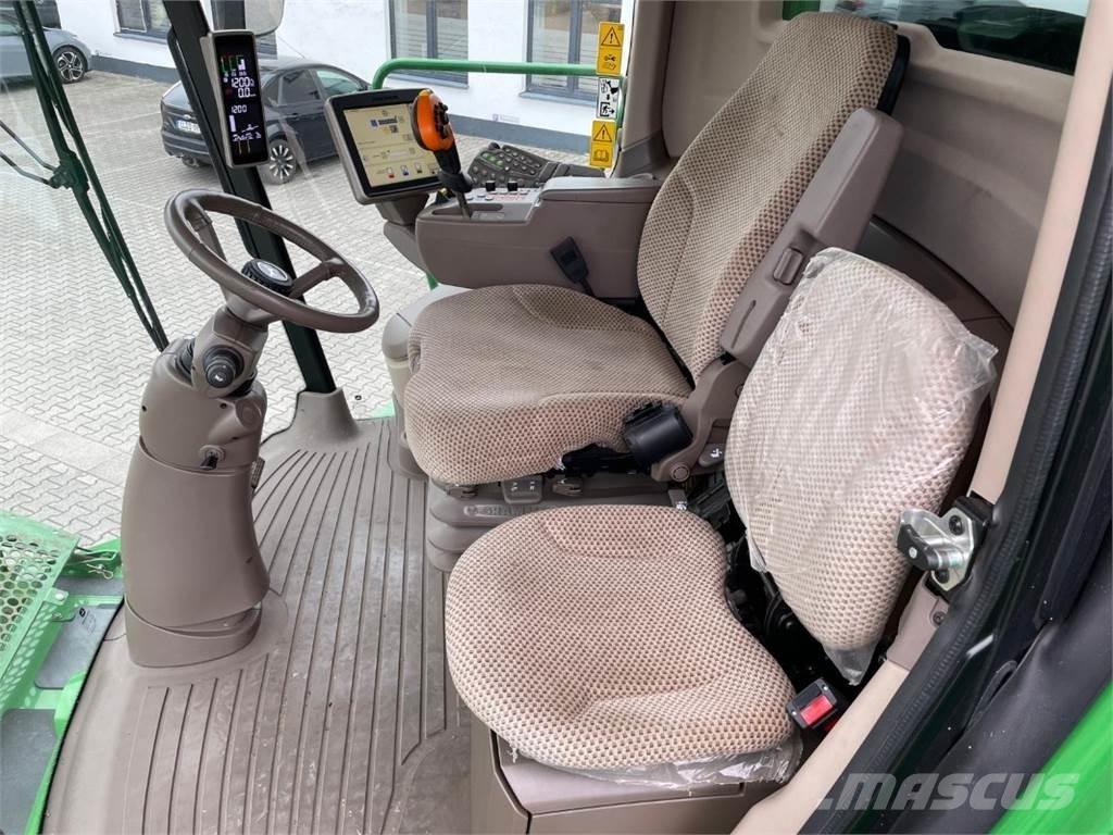 John Deere T560I Derliaus nuėmimo kombainai