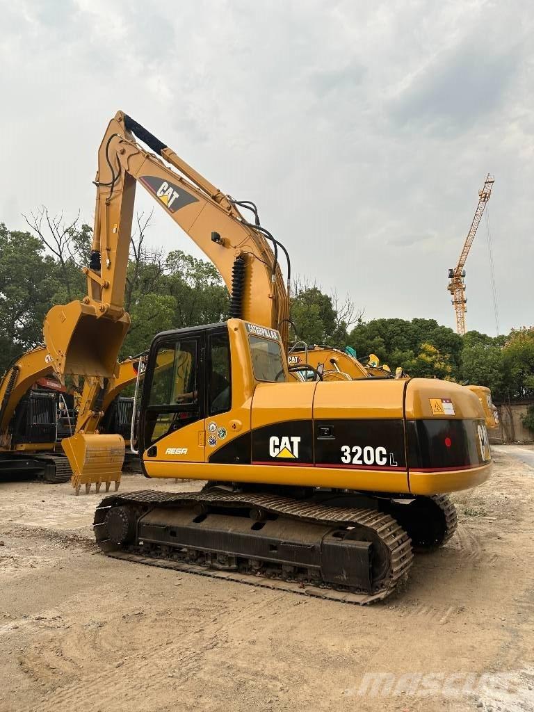 CAT 320C Vikšriniai ekskavatoriai