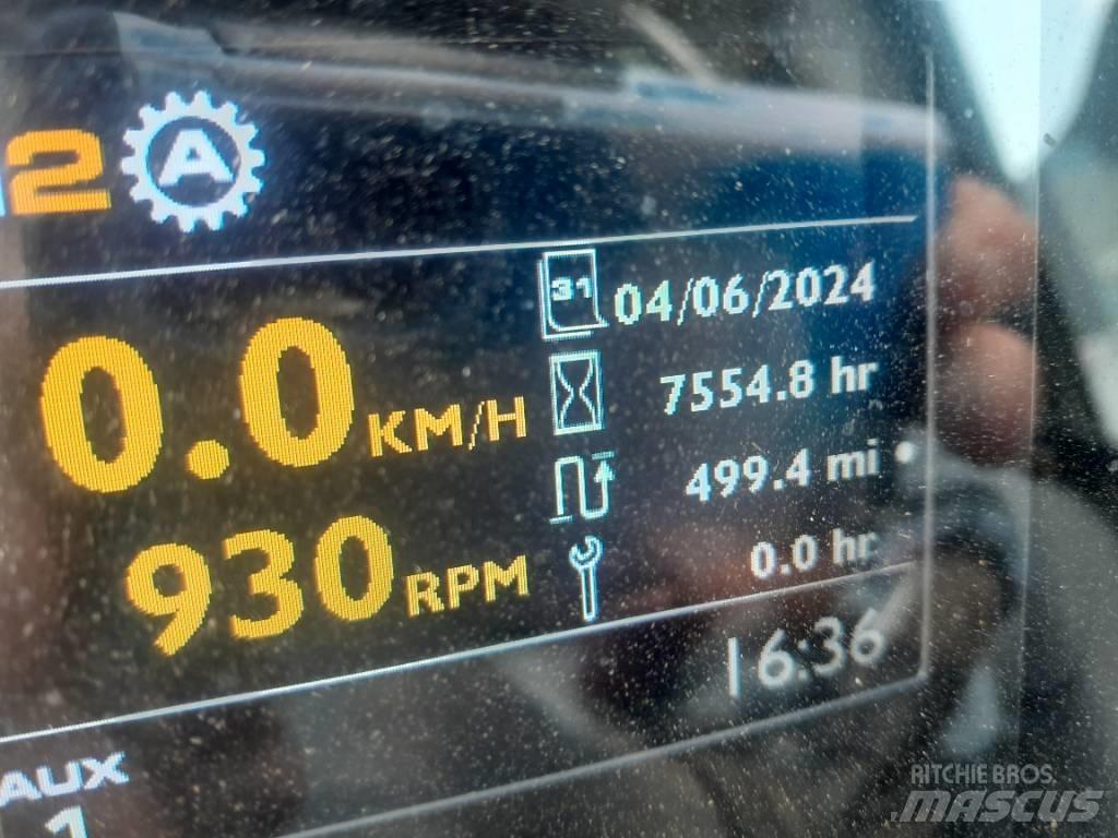 JCB TM420 Teleskopiniai krautuvai žemės ūkiui