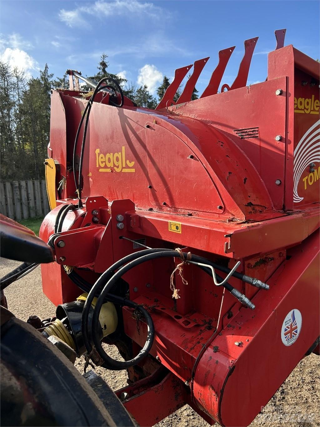 TEAGLE TOMAHAWK 808S Ryšulių smulkinimo, pjaustymo ir išvyniojimo įrenginiai