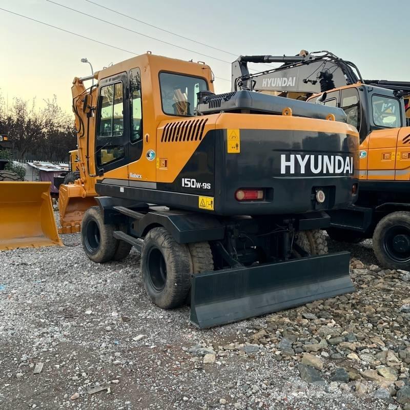 Hyundai R150w Ratiniai ekskavatoriai