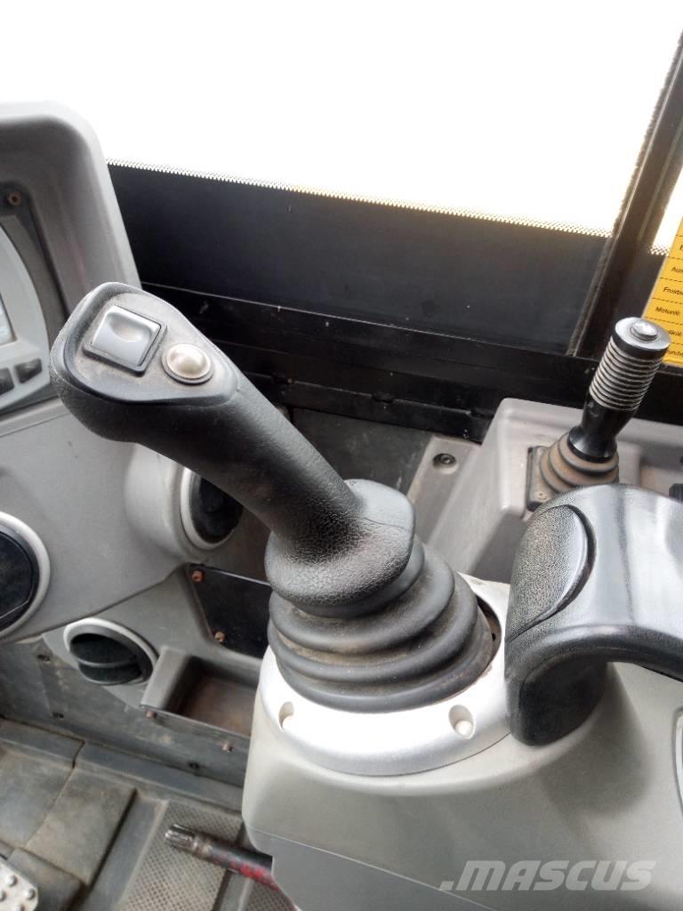 JCB 86C-1 Eco TAB Vidutinės galios ekskavatoriai 7-12 t