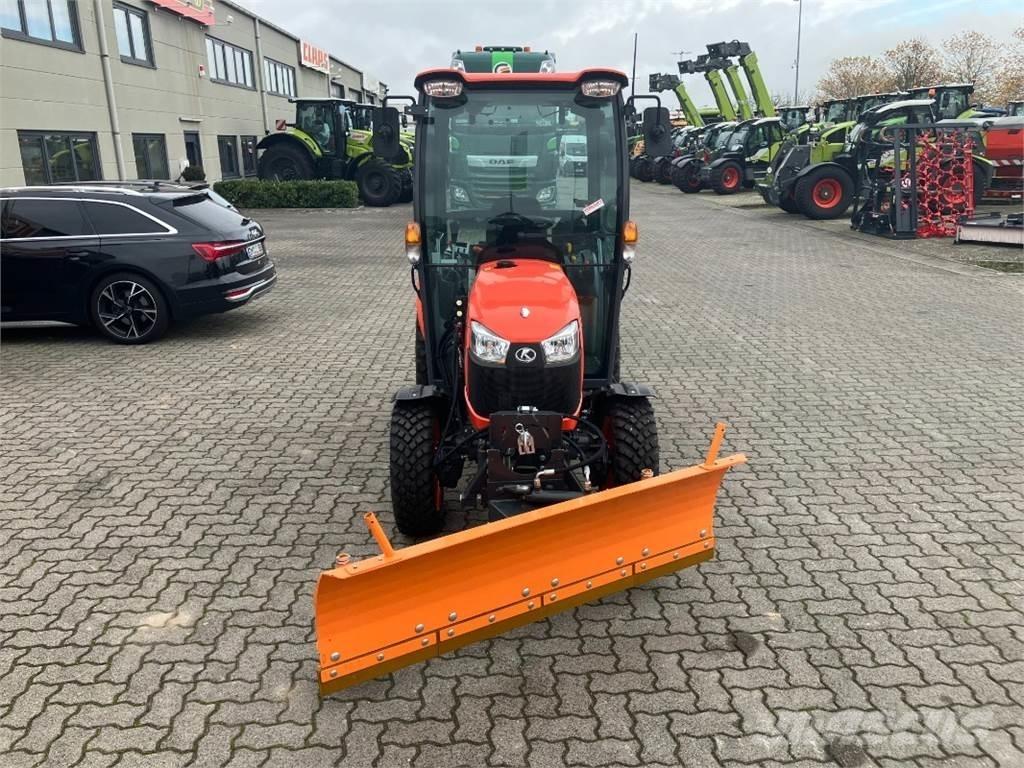 Kubota B2231 %SALE!% Naudoti kompaktiški traktoriai
