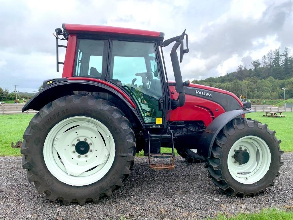 Valtra N101 Tractor Miško traktoriai