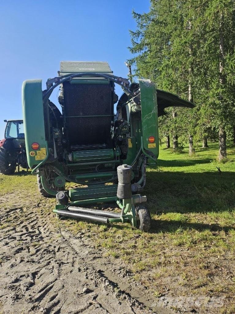 McHale Fusion Vario Ritinių presai